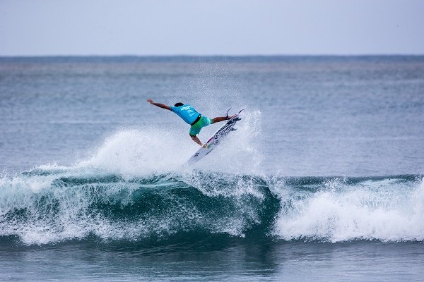 Filipe Toledo (Foto: Keoki Saguibo - WSL)