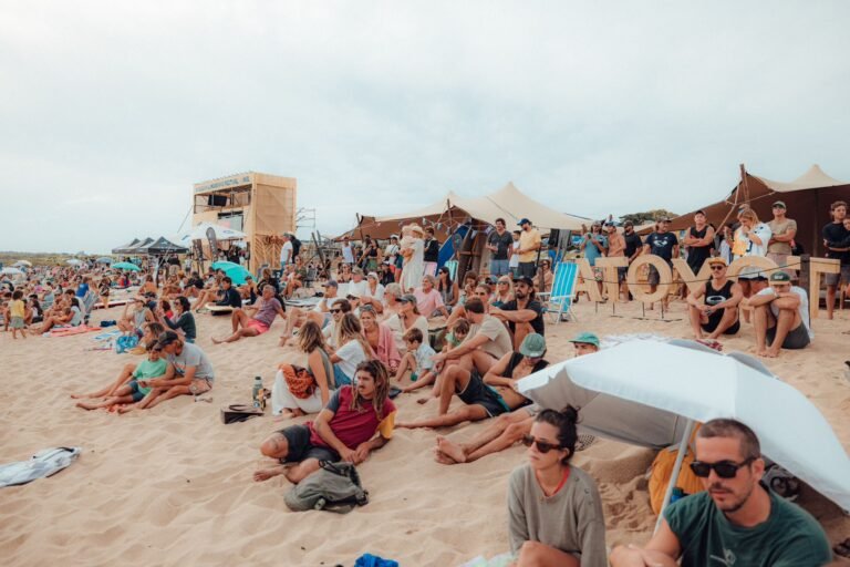Más de 40 competidores de ocho países competirán en el Uruguay Natural Longboard Festival