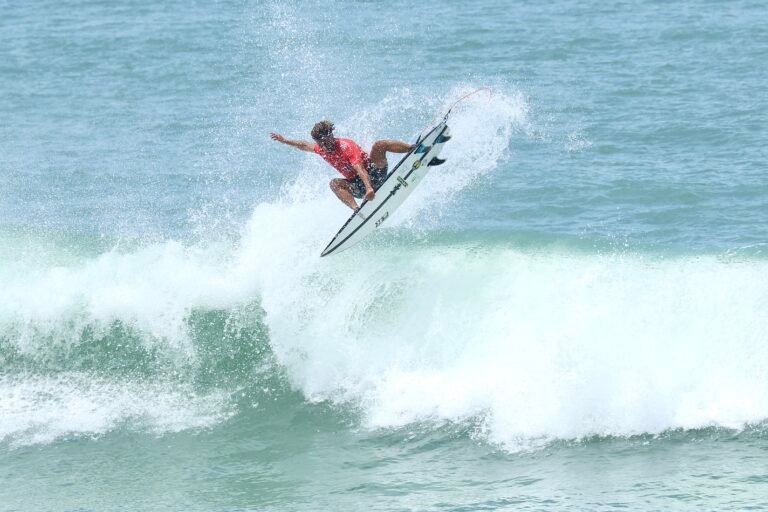 WSL Taíba Pro dá a largada nas competições masculinas do QS 1000 e Pro Junior no Ceará