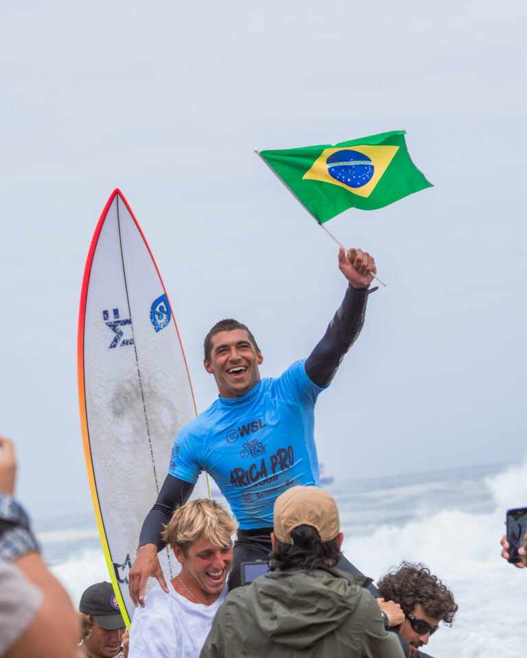 Vitor ferreira se llevó la corona wsl en El Gringo