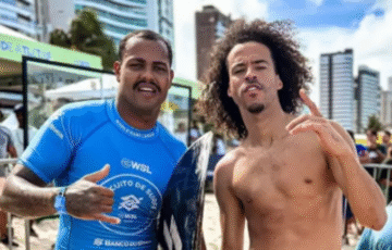 Com apoio de L7nnon, Weslley Dantas busca o título do Circuito Banco do Brasil de Surfe na Etapa BB Seguros Fortaleza