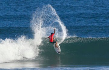 Circuito Banco do Brasil de Surfe - Etapa Imbituba começa na Vila com esquerdas clássicas e high scores