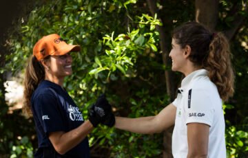 WSL e Mubadala Brasil SailGP Team retiram 8 toneladas de lixo em ação na Baía de Guanabara