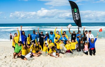 WSL One Ocean promove ação de educação ambiental com crianças em Saquarema durante o VIVO Rio Pro apresentado por Corona Cero