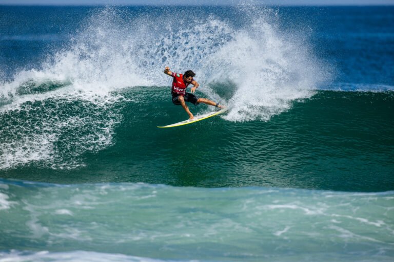 VIVO Rio Pro tem Brasil nas quartas e semifinal feminina definida